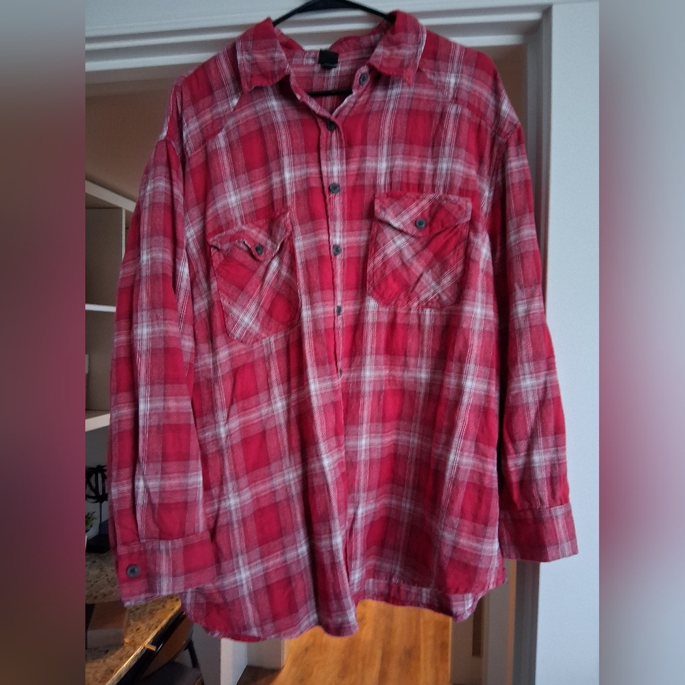 Wild Fable Red Plaid Button Down Shirt